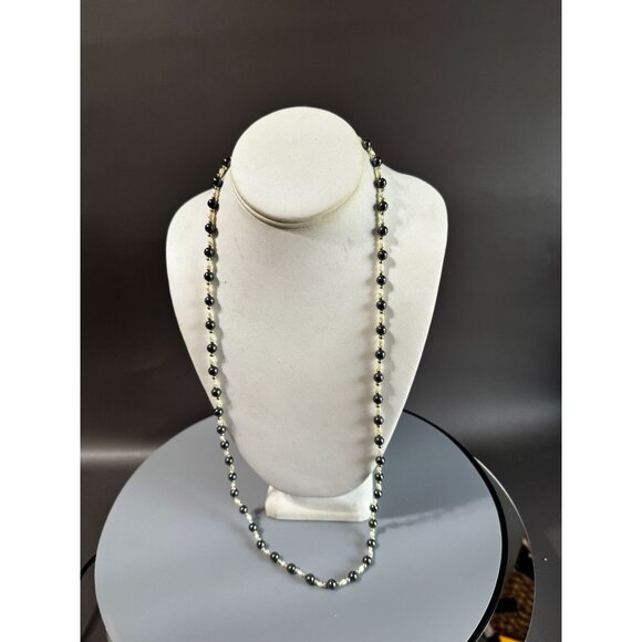 28" Freshwater Pearl and Black Glass Bead Necklace Gold Tone Spacers - Picture 1 of 6